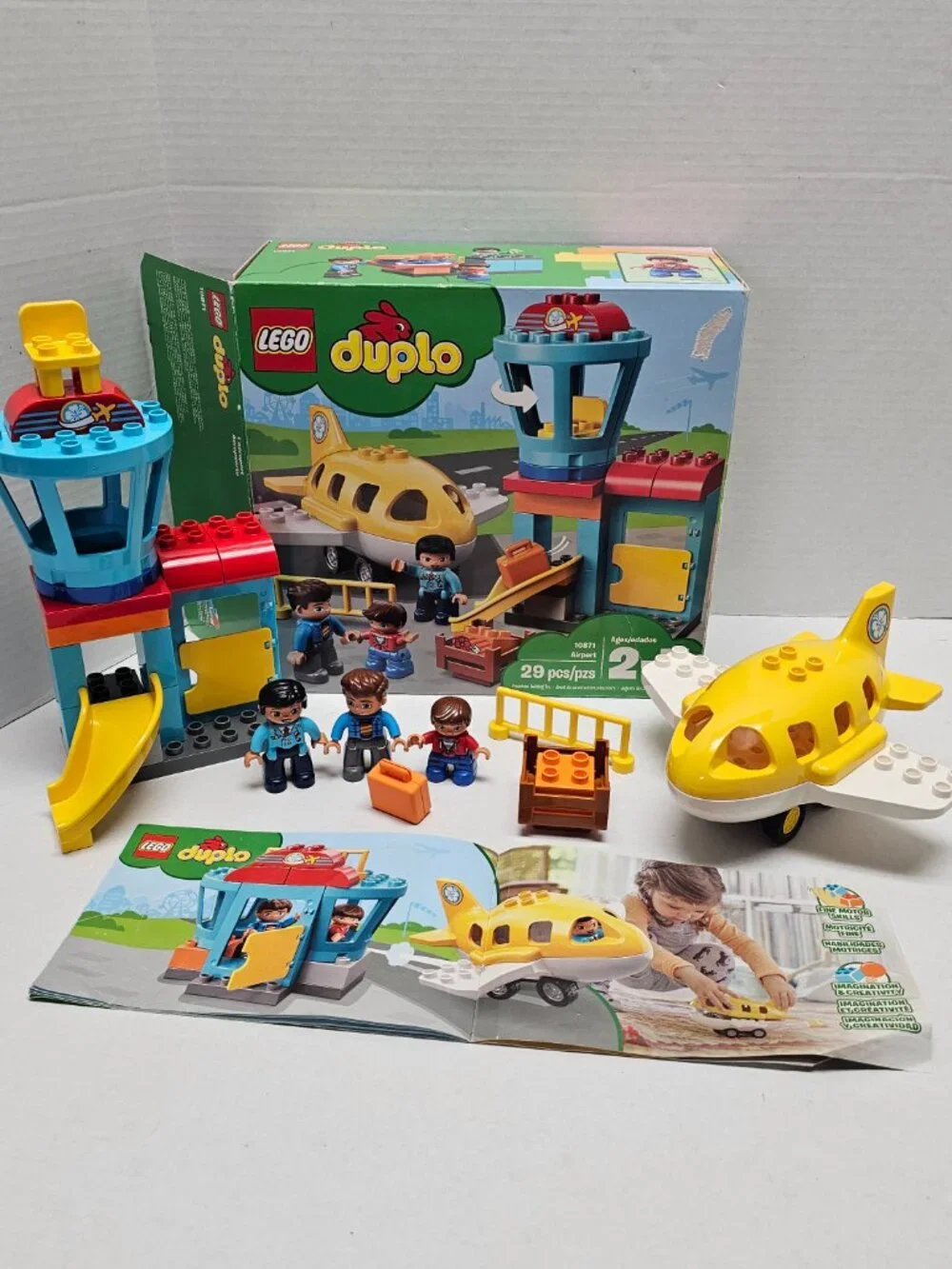 Lego Duplo Town Airport Tower Plane Pilot Luggage Boy Girl Toddler 10871 Set +